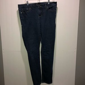 Torrid | plus size skinny jeans | 16 tall